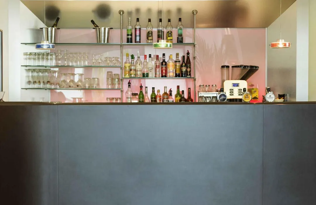 Ibis Esch Belval-1