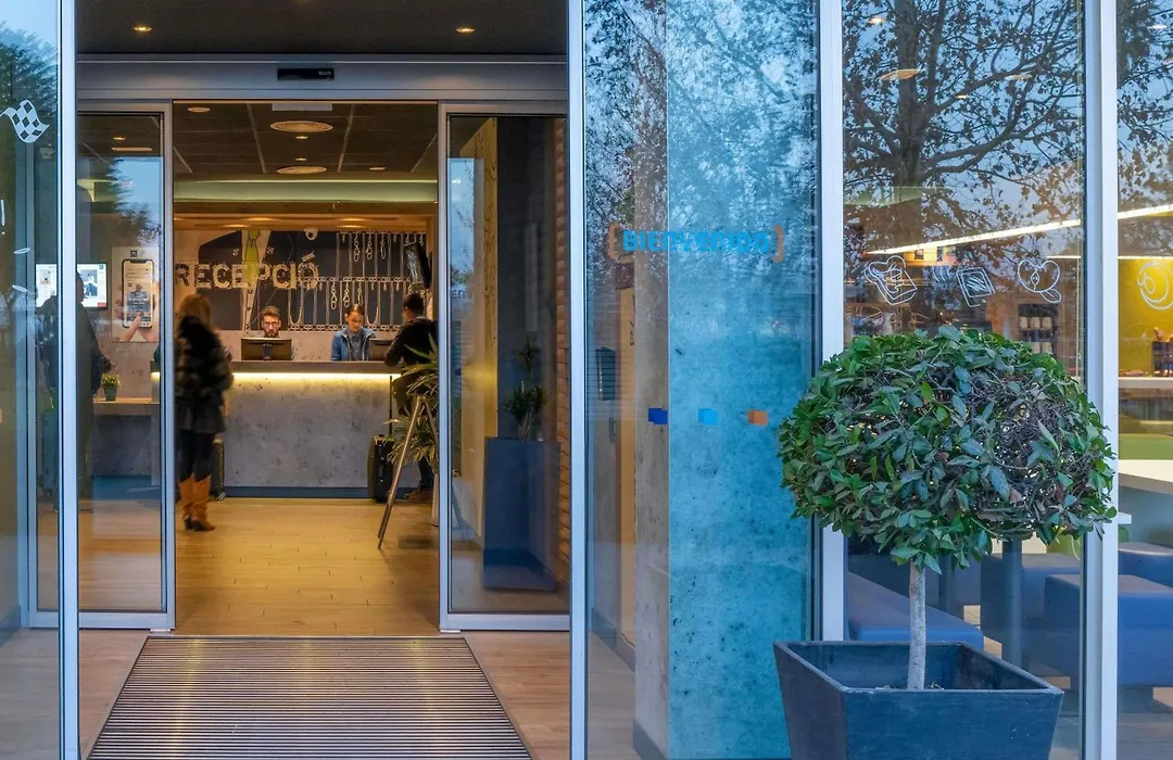 Ibis Budget Barcelona Viladecans-1