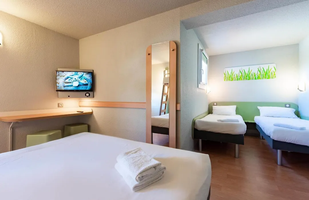 Ibis Budget Avignon Nord-1