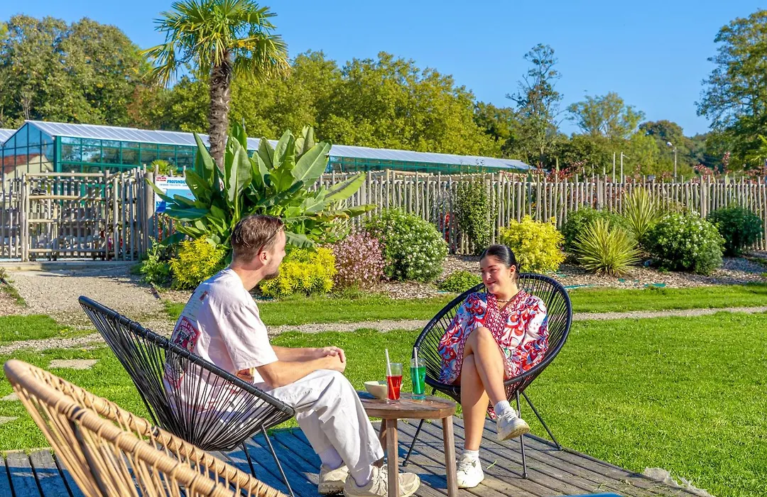 Camping Le Parc De Paris-1
