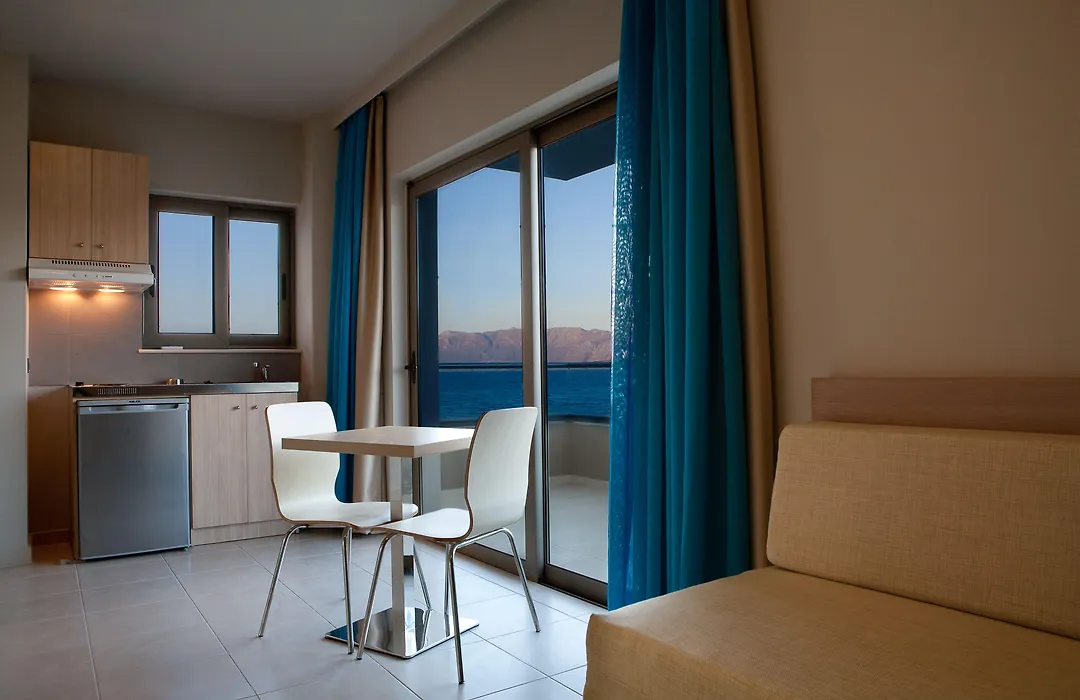 Nautilus Bay Hotel-1