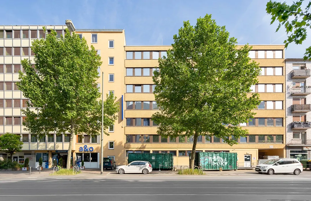 A&O Frankfurt Galluswarte-1