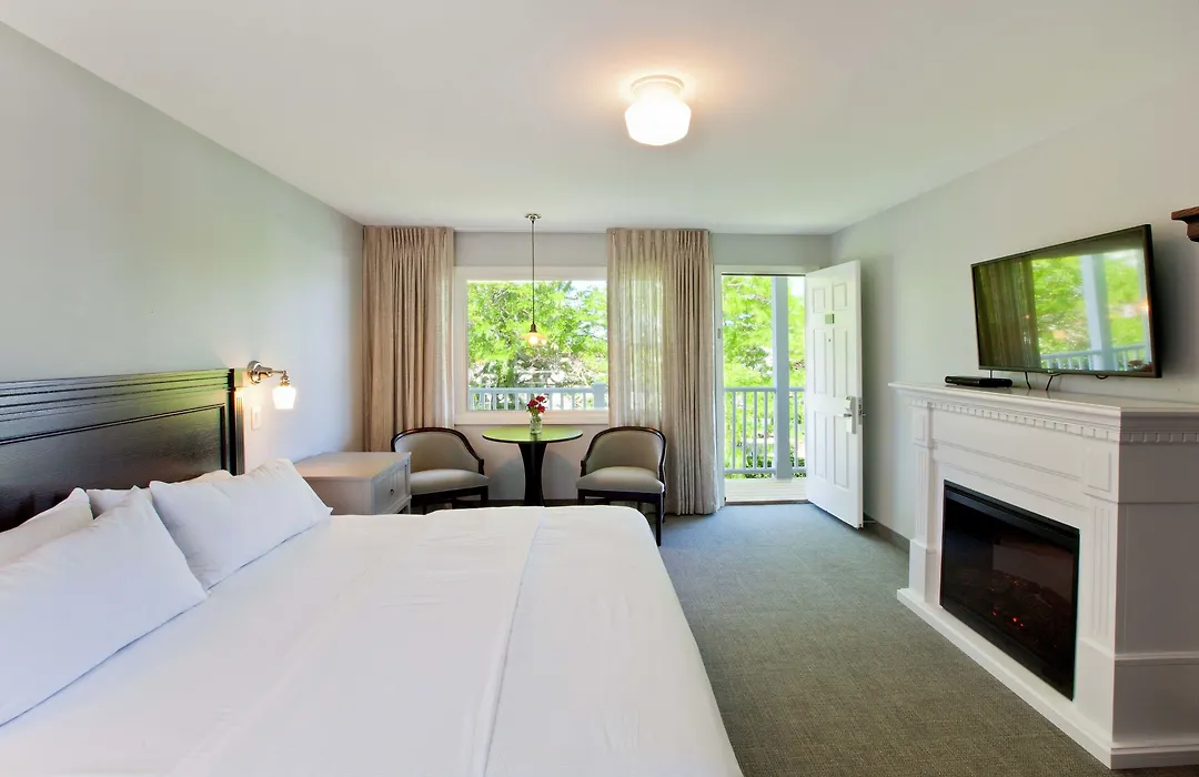 Seaglass Inn Provincetown-1
