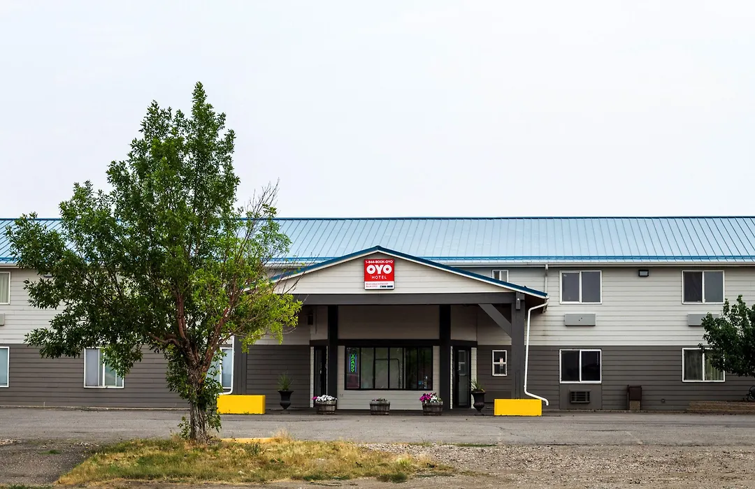 Oyo Hotel Shelby Mt Hwy 2 & I-15-1