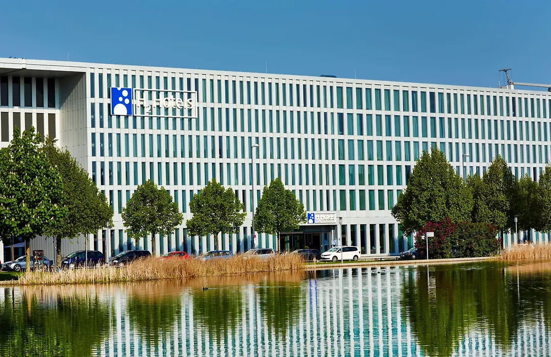 H2 Hotel Muenchen Messe-1