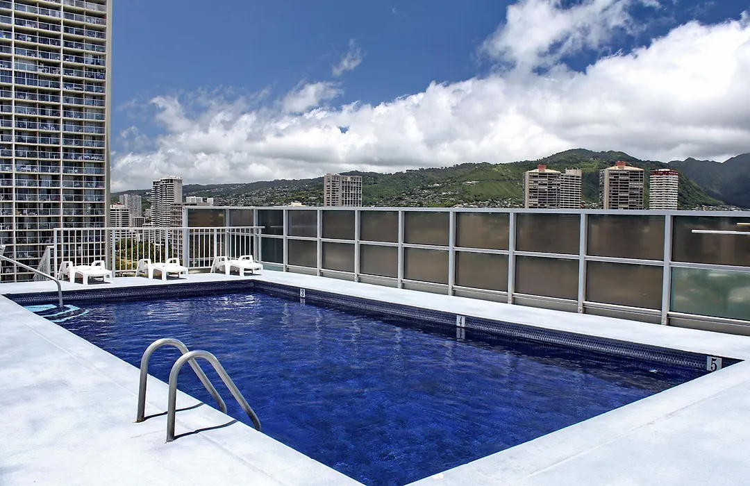 Waikiki Beach Condominiums-1