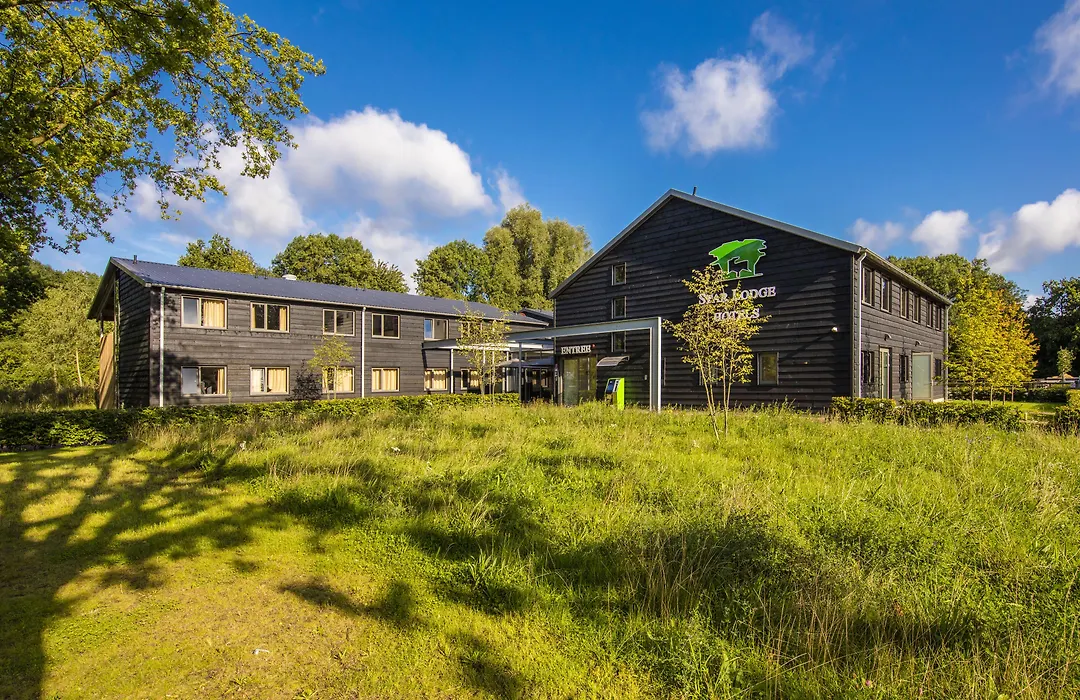 Star Lodge Hotels-1