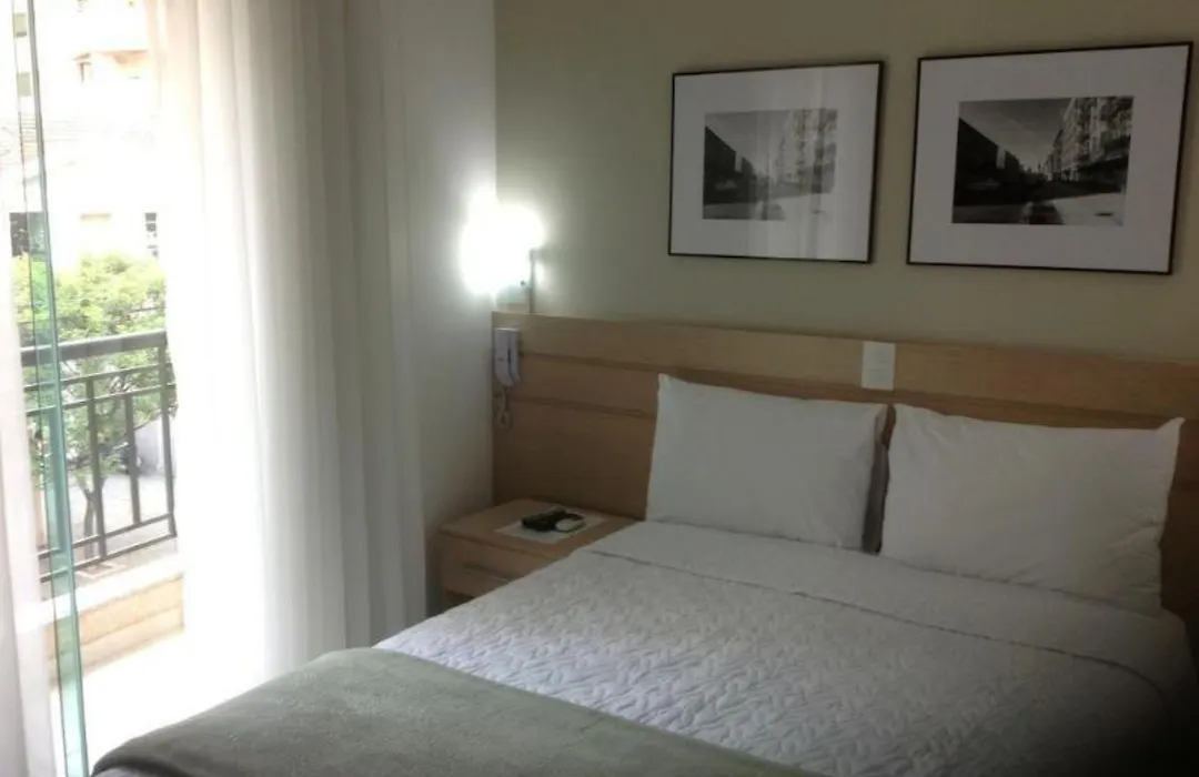Upper Hotel-1