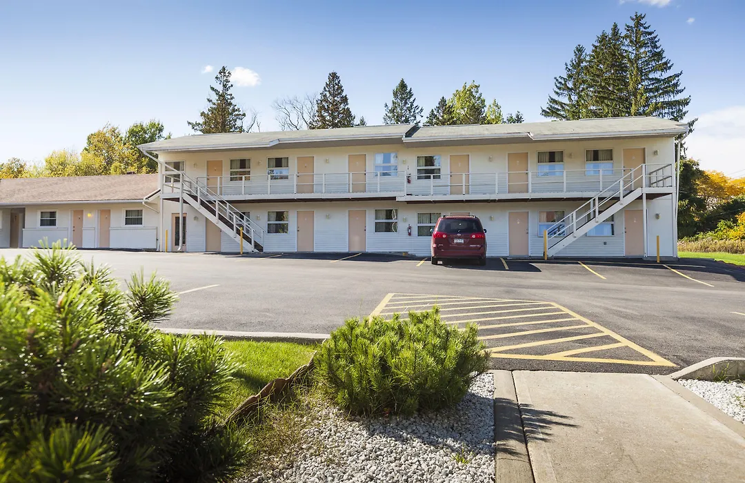 The Springwater Inn-1