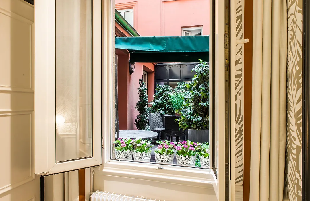 Hôtel Jardin Le Bréa-1