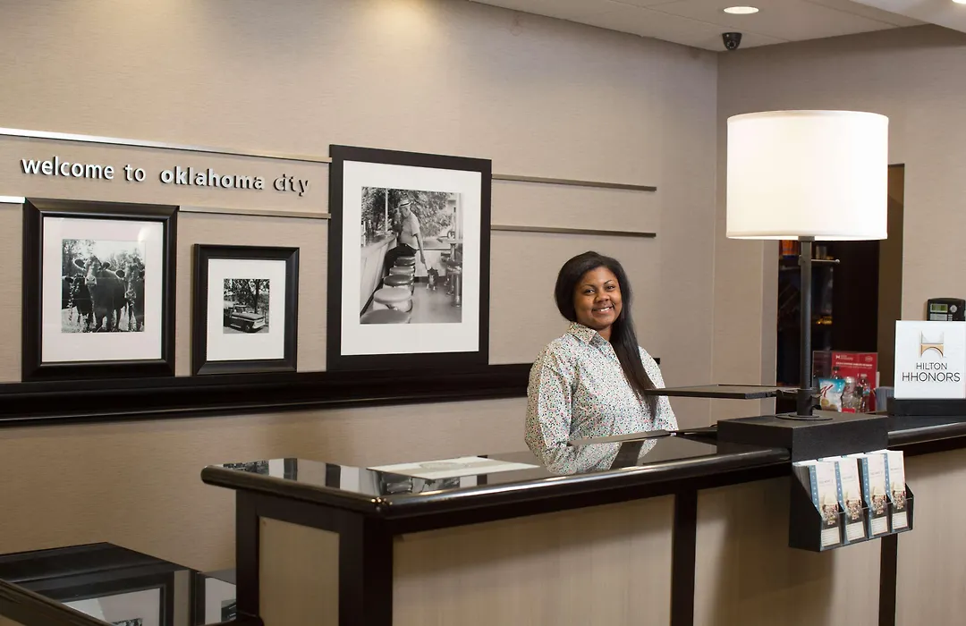 Hampton Inn & Suites Oklahoma City Airport-1