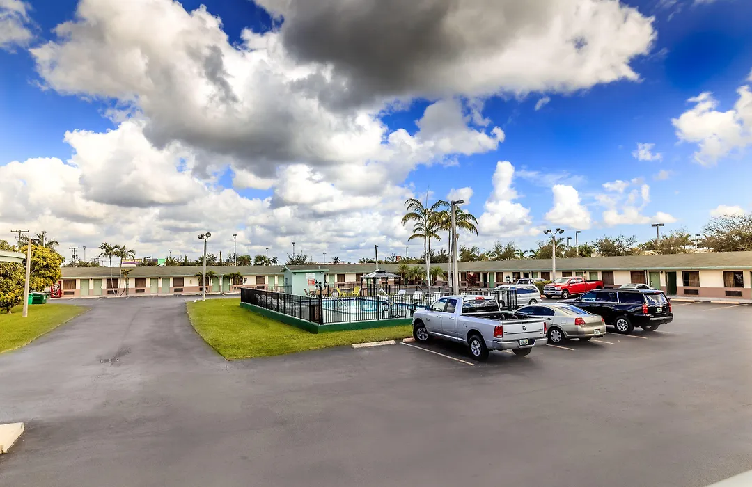 Budget Host Inn Florida City-1
