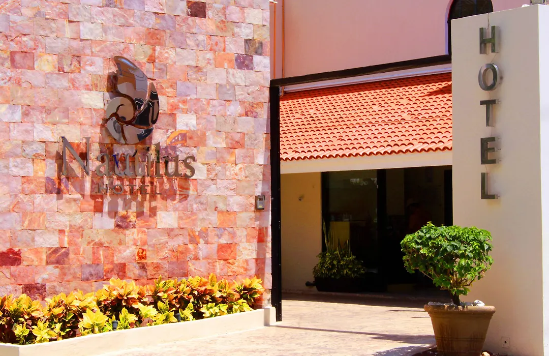 Hotel Nautilus-1