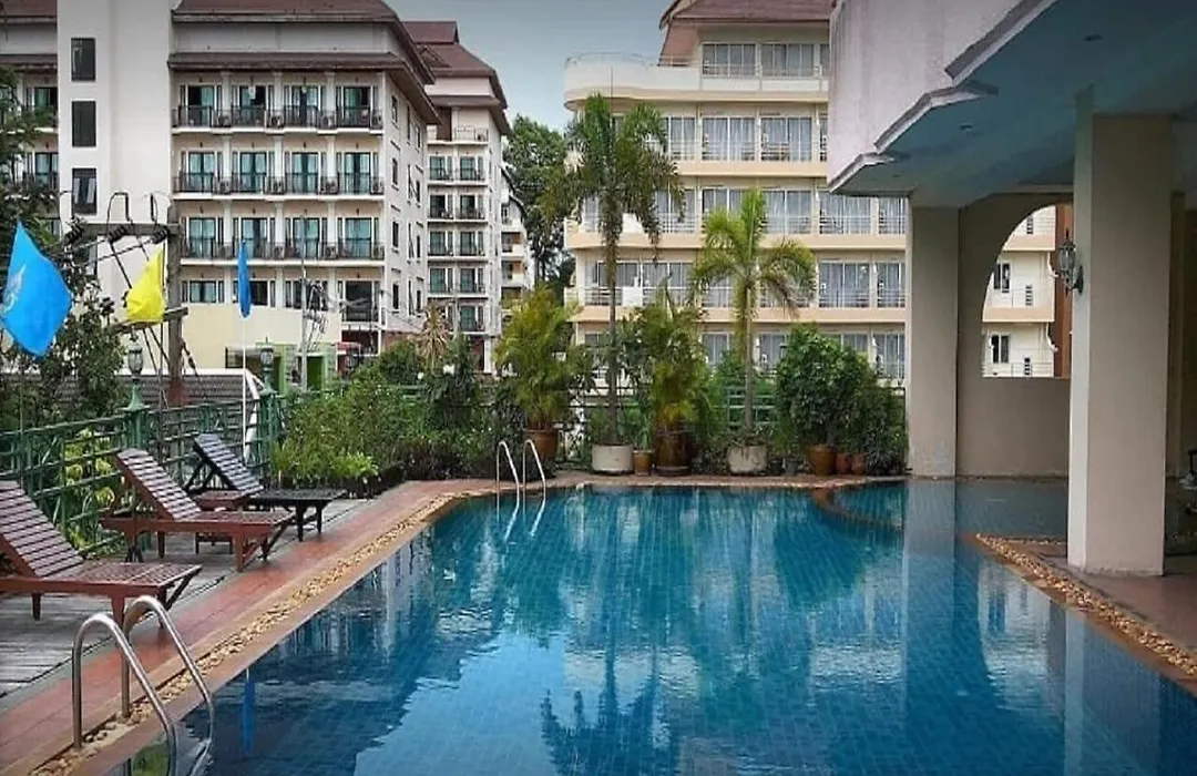 Mike Beach Resort-1