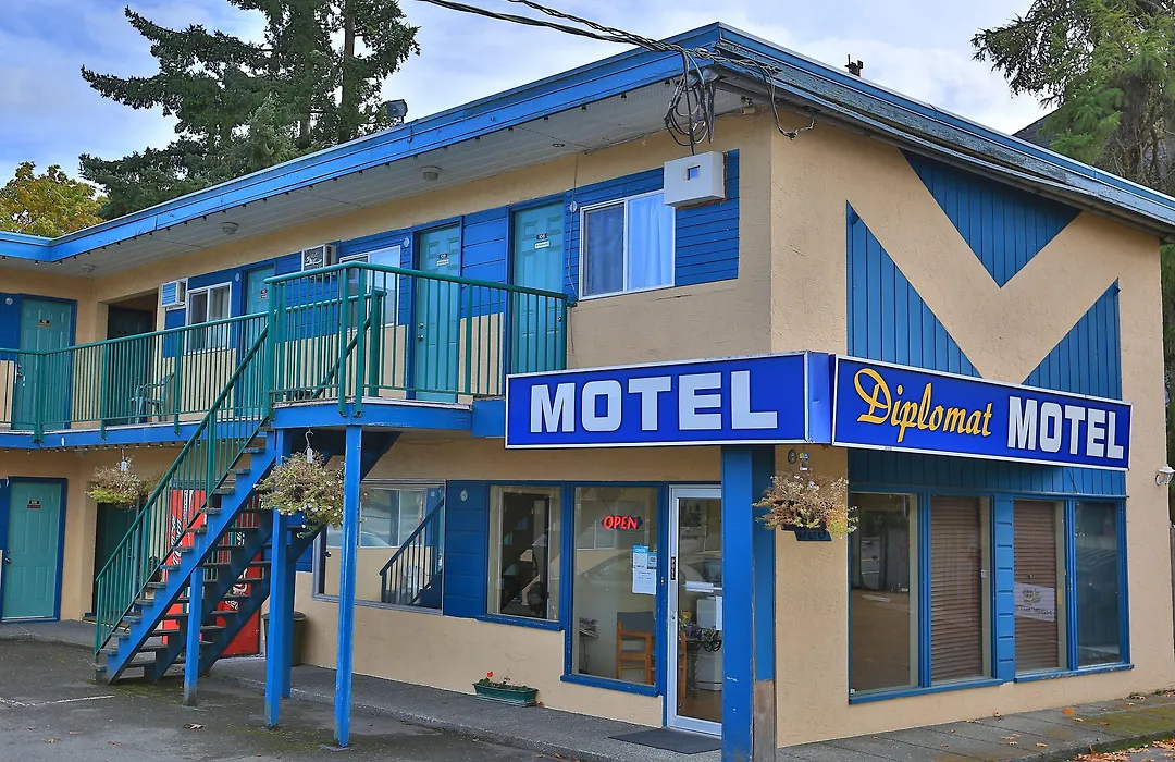 Diplomat Motel-1