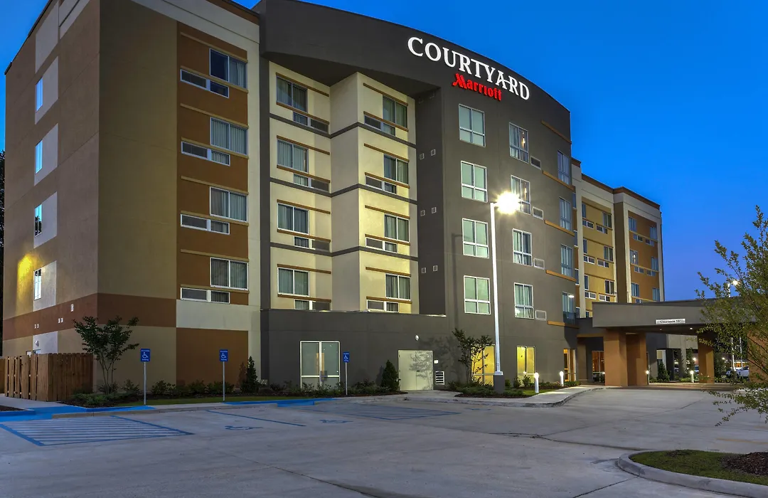 Courtyard By Marriott Hammond-1