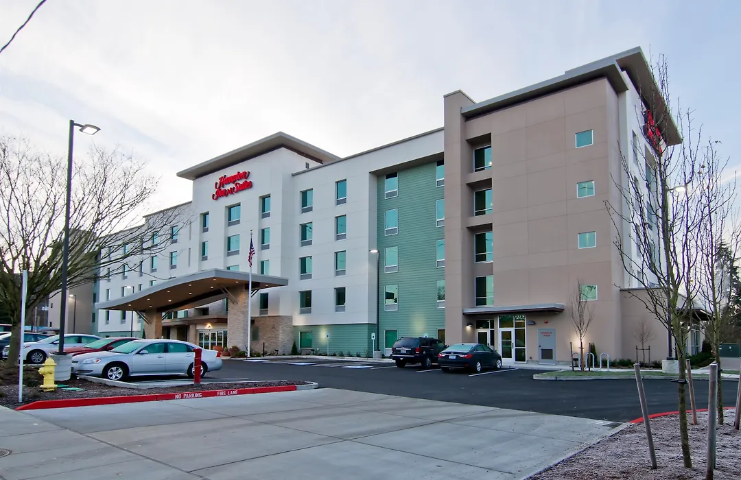 Hampton Inn & Suites Bellevue Downtown/Seattle-1