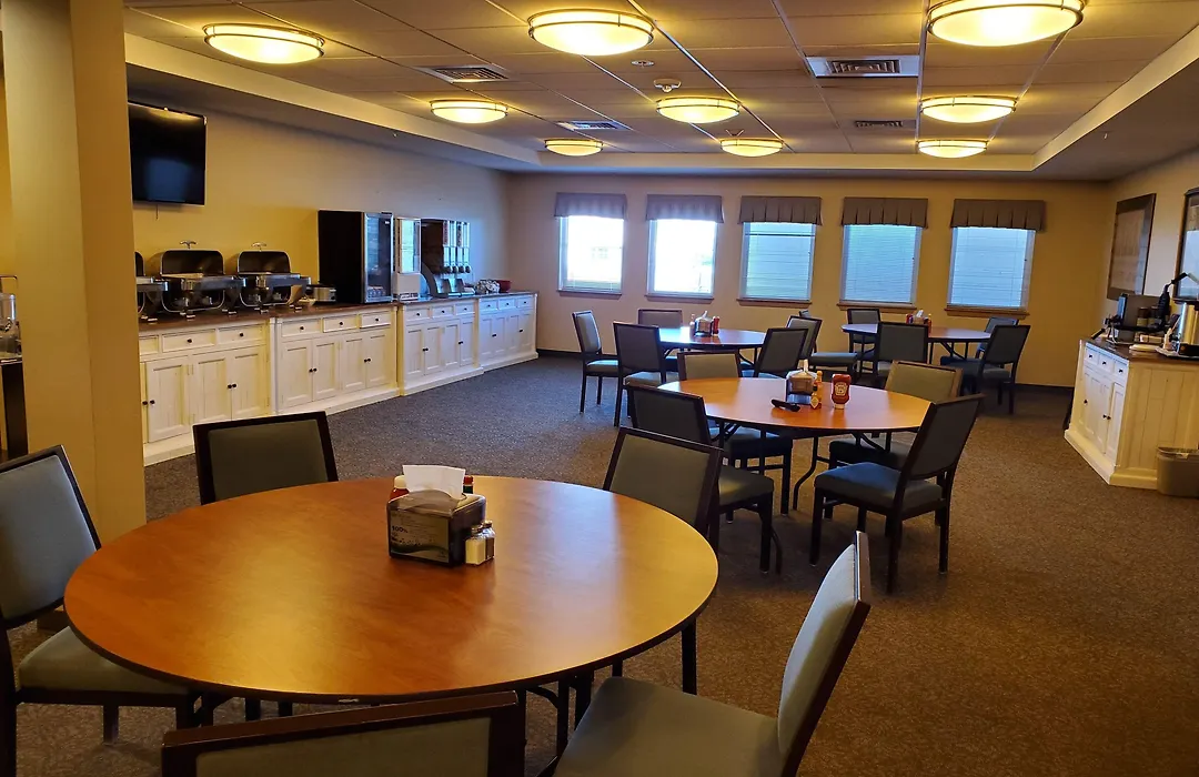 Clarion Hotel & Suites Williston-1