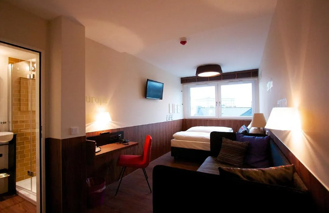 Hotel Europa Life-1