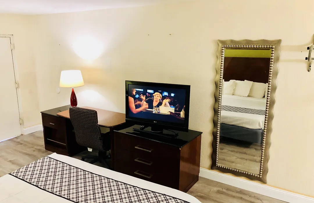 White Marlin Inn - Virginia Beach-1