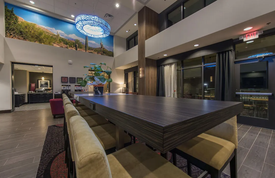 Hampton Inn & Suites Phoenix/Tempe-1