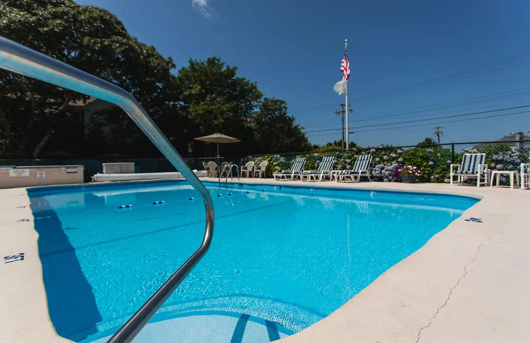 A Beach Breeze Inn-1