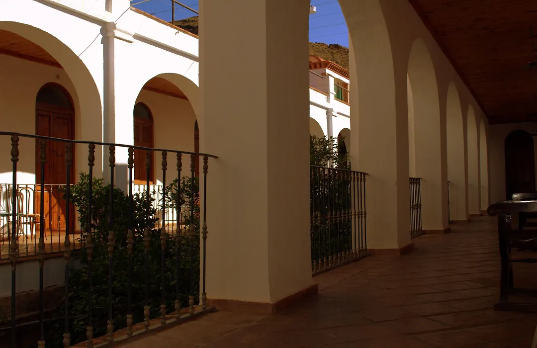 Hotel Balneario De Sierra Alhamilla-1