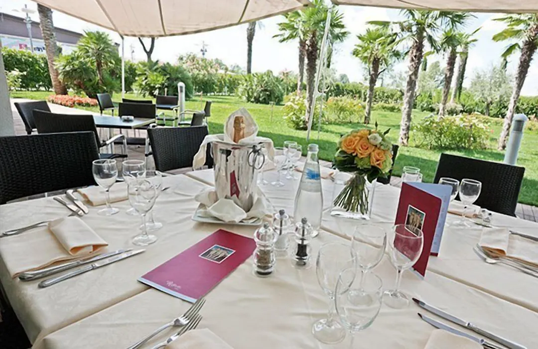 Hotel Rafael-1