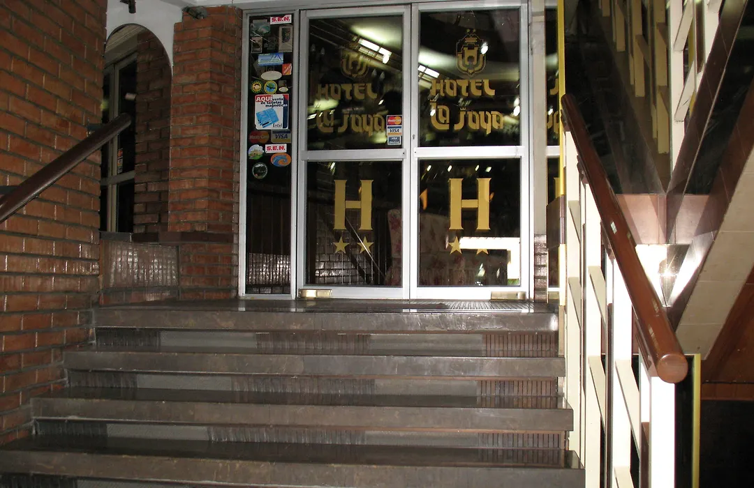 Hotel La Joya-1