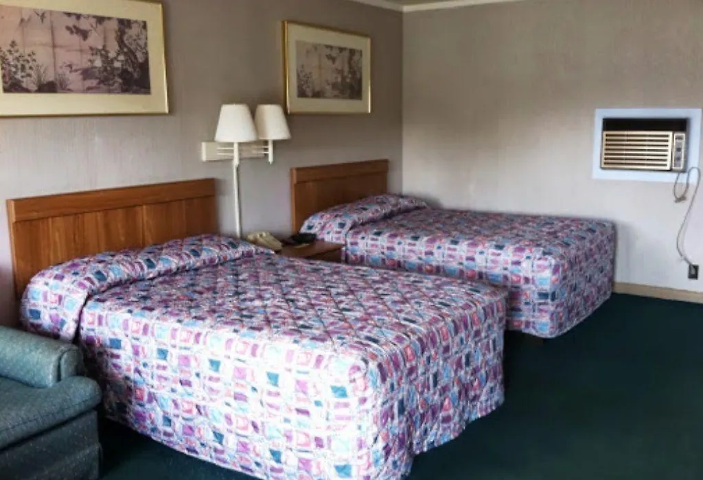 Budget Inn - Scottsboro-1