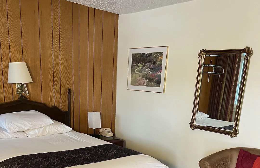 Itascan Motel-1