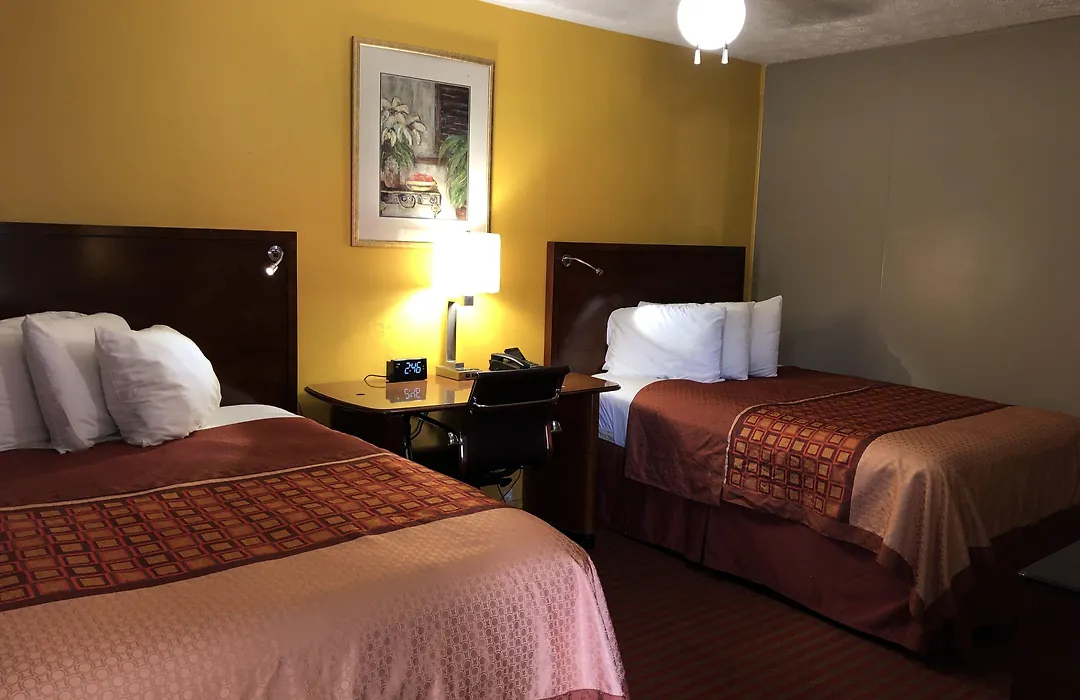 Ellijay Inn - Downtown Ellijay-1
