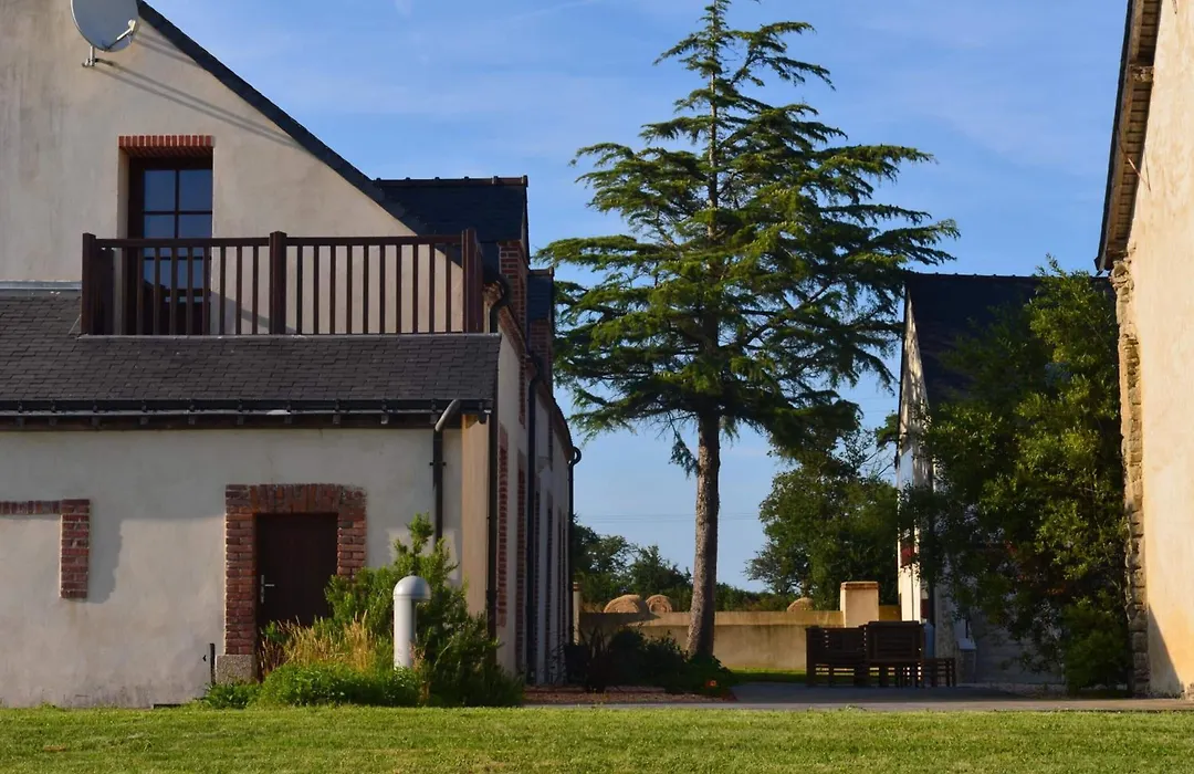 Logis Hôtel La ferme du Blanchot-1