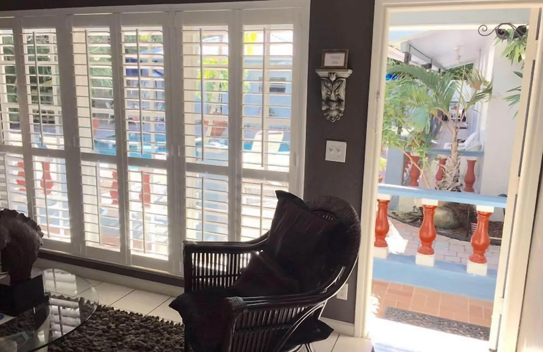 Coral Reef Guesthouse-1