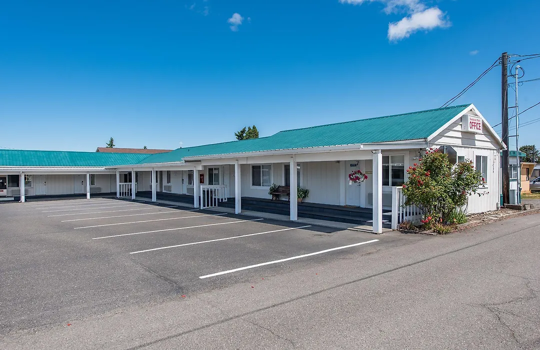 Sundowner Motel Sequim-1