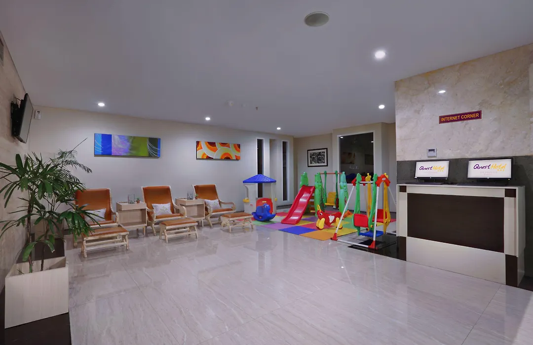 Quest San Denpasar By Aston-1
