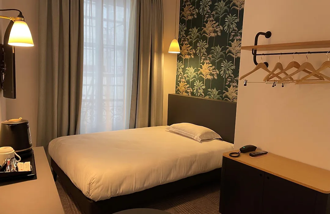 Hotel De Suez-1