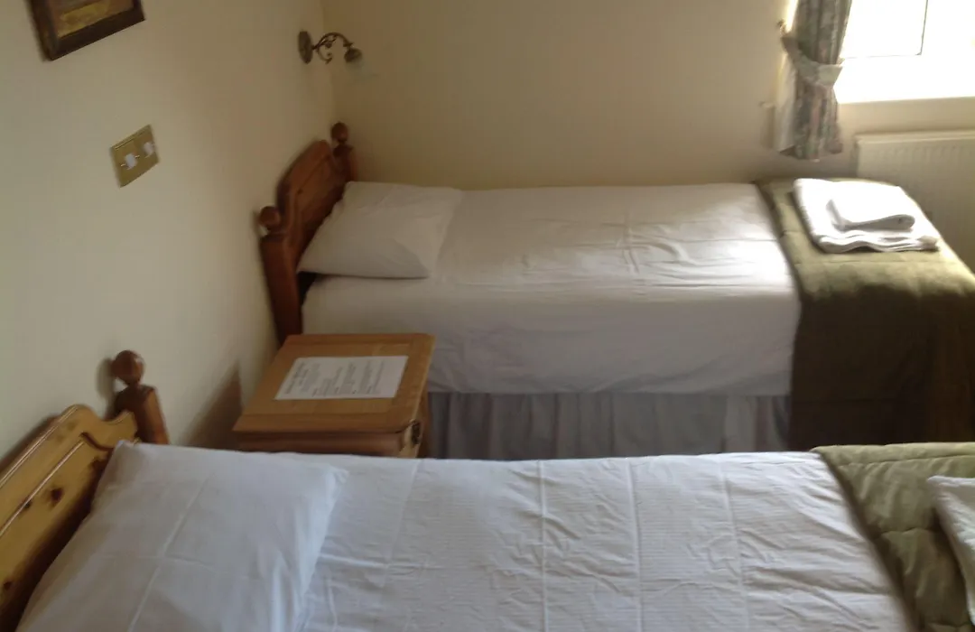 The Glan Yr Afon Inn-1