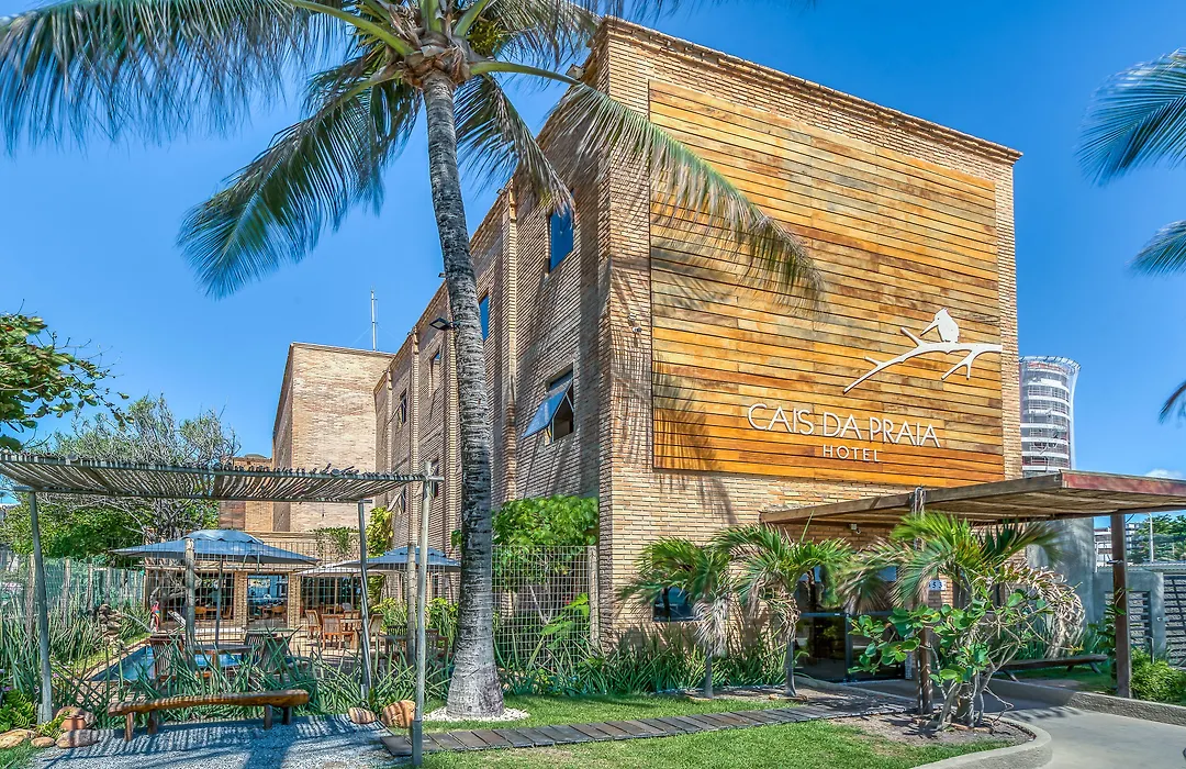 Cais Da Praia Hotel-1
