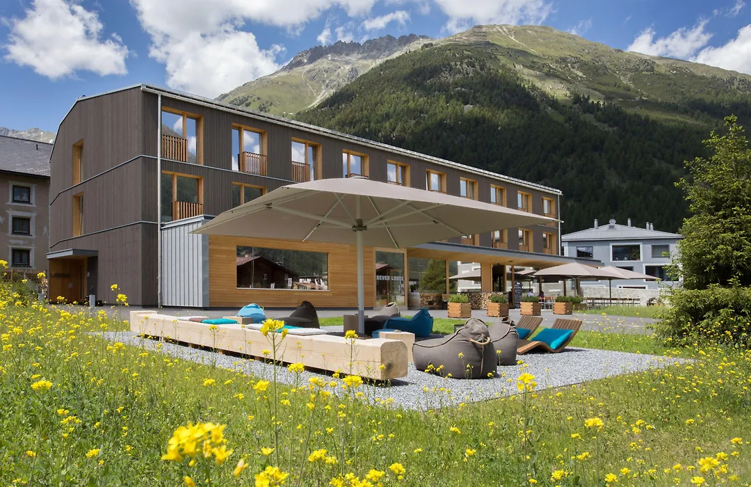 Bever Lodge-1