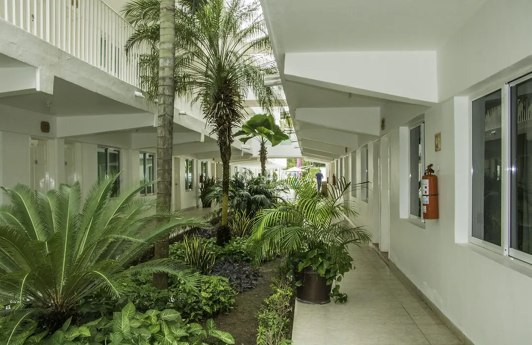 Hotel Casa Blanca-1