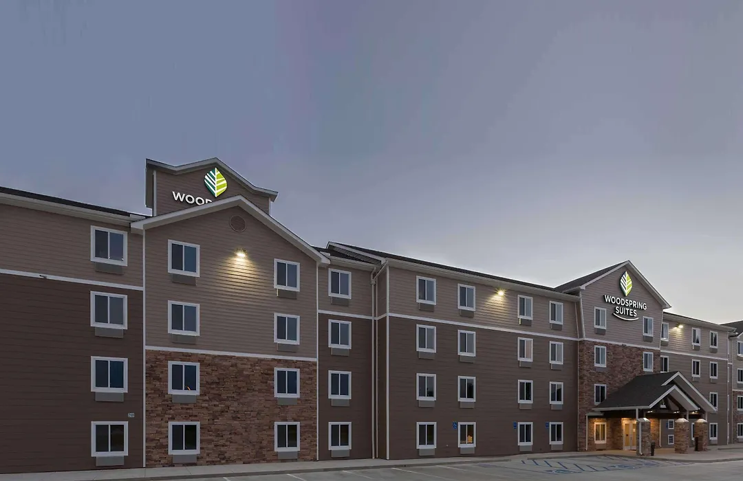 Woodspring Suites Lafayette-1