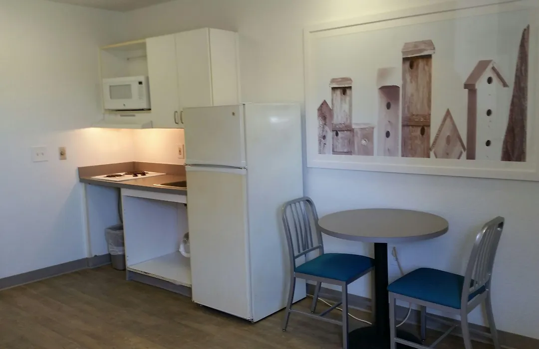 Intown Suites Extended Stay San Antonio Tx - Airport-1