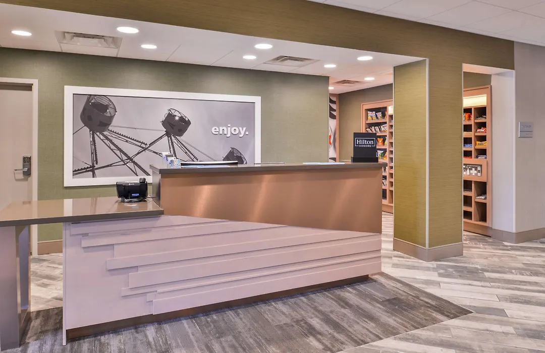 Hampton Inn And Suites Altoona-Des Moines By Hilton-1