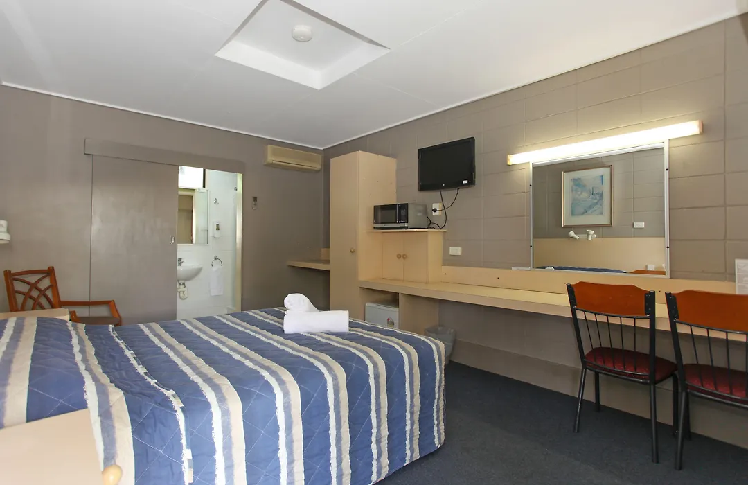 Tandara Hotel Motel-1