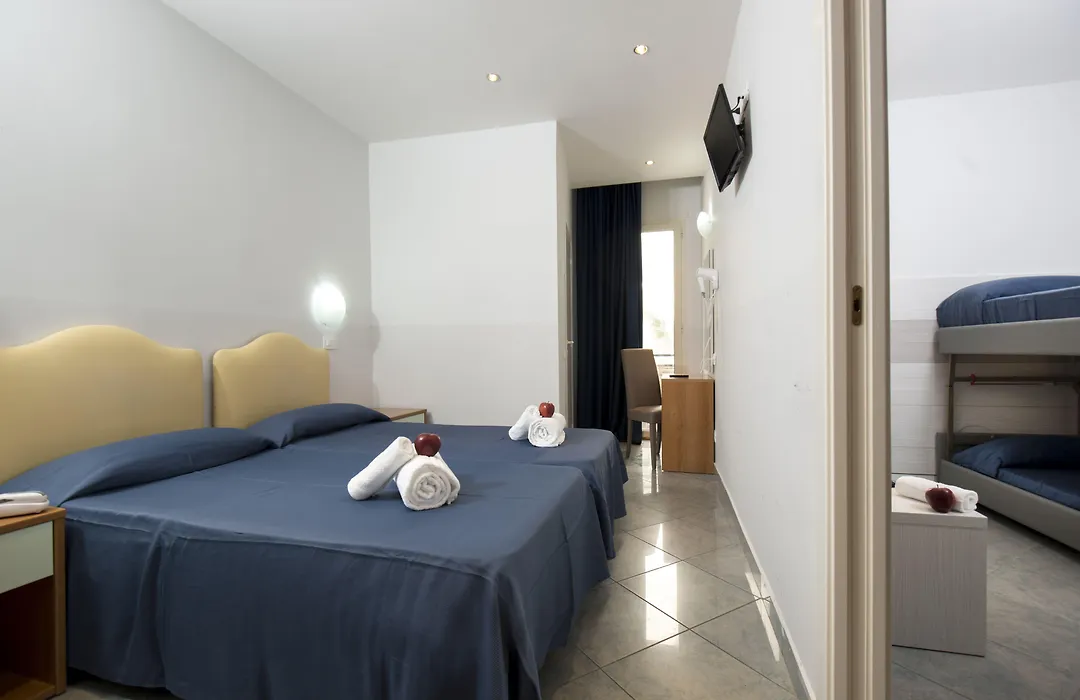 Hotel Scarlet-1