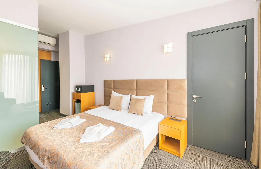 Taksim Hotel V Plus-1