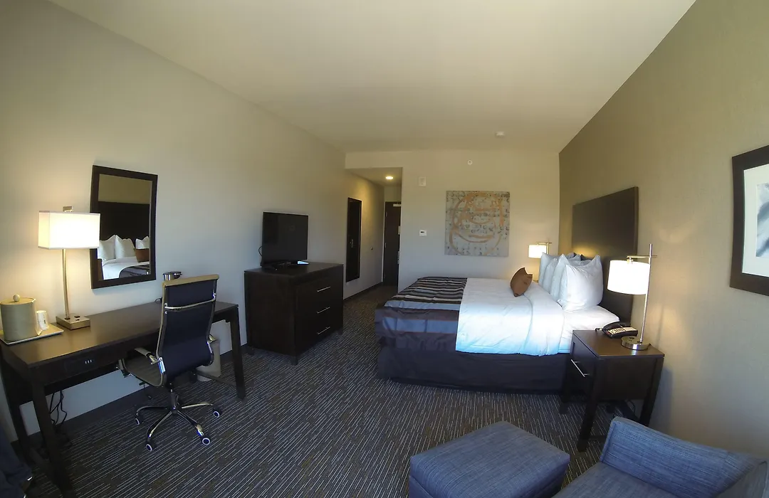 Wingate By Wyndham Loveland Johnstown-1