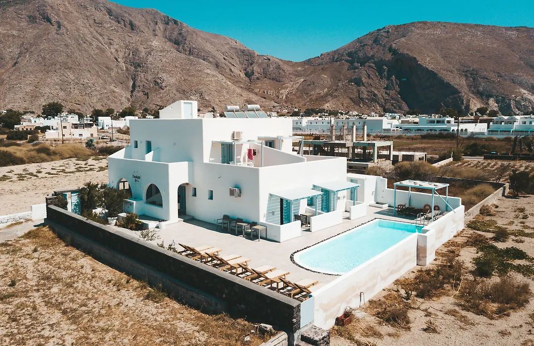 Daylight Hotel-1