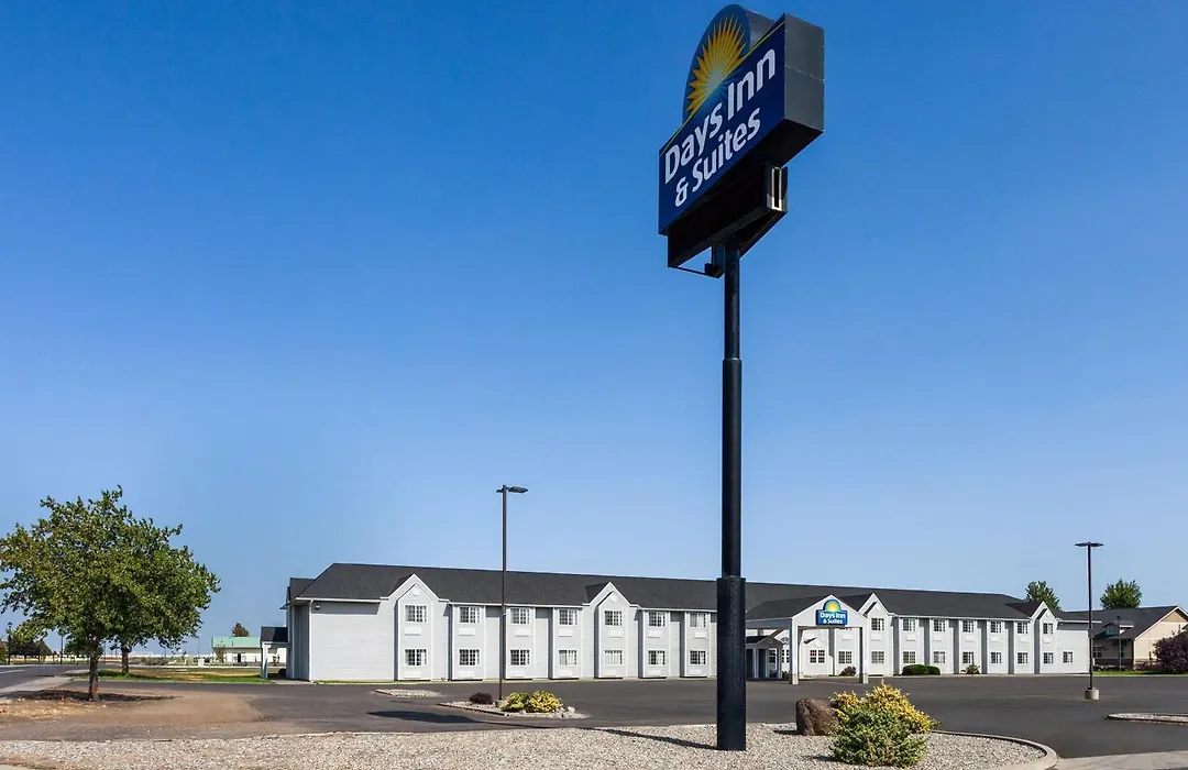 Days Inn & Suites By Wyndham Spokane Airport Airway Heights-1